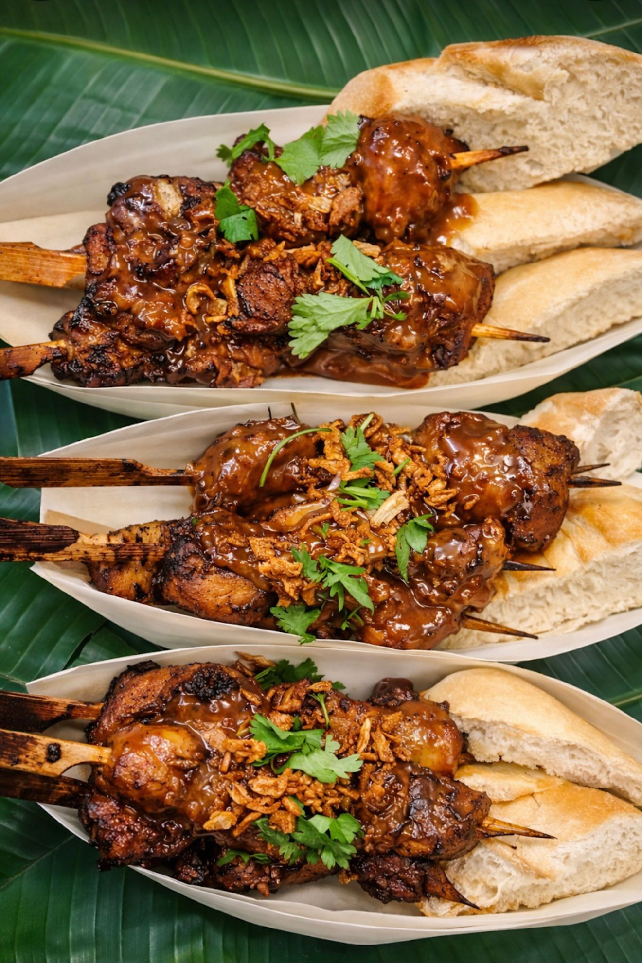Saté met stokbrood